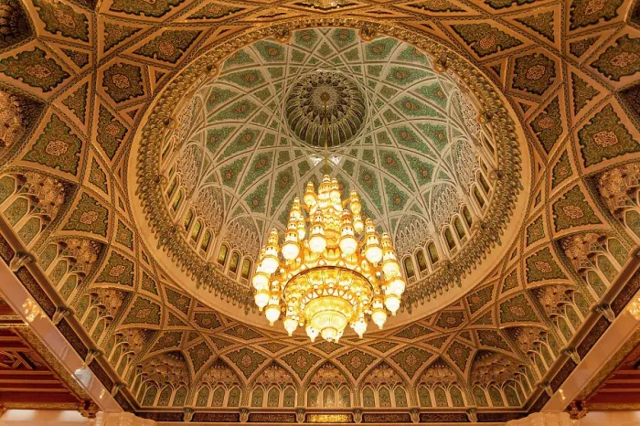 Framed Print : An ornate ceiling in the men's prayer room of the Sultan Qaboos Grand Mosque, Muscat, Oman Framed Print : An ornate ceiling in the men's prayer room of the Sultan Qaboos Grand Mosque, Muscat, Oman