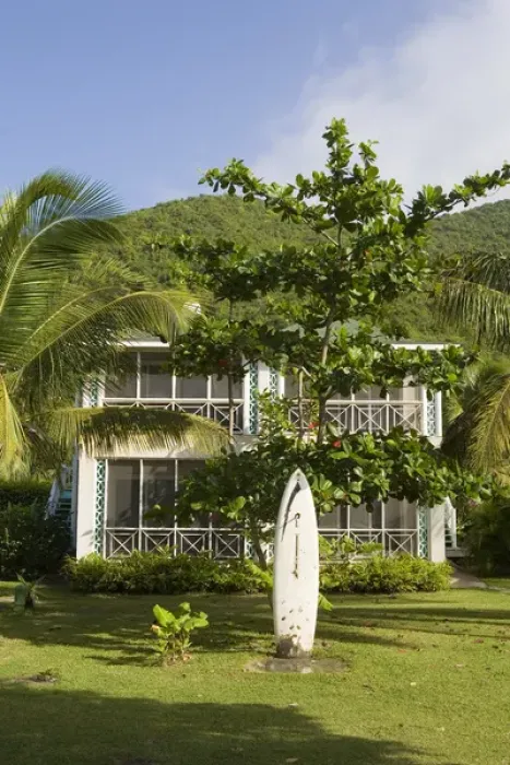 Framed Print : Oualie Beach Hotel, bungalows