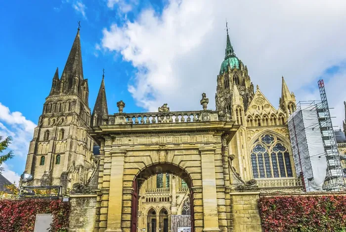 Framed Print : Outside Bayeux Cathedral, Bayeux, Normandy, France. Catholic church consecrated by King William the Conqueror in 1077