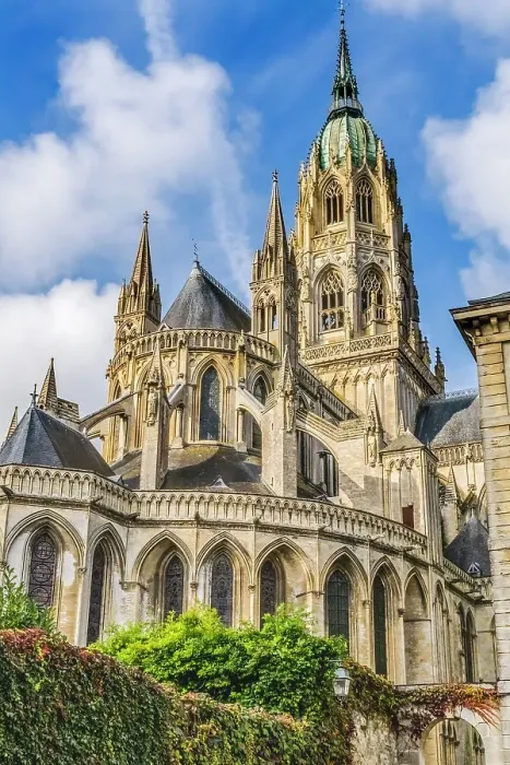 Framed Print : Outside, Bayeux Cathedral, Bayeux, Normandy, France. Catholic church consecrated by King William the Conqueror in 1077 Framed Print : Outside, Bayeux Cathedral, Bayeux, Normandy, France. Catholic church consecrated by King William the Conqueror in 1077