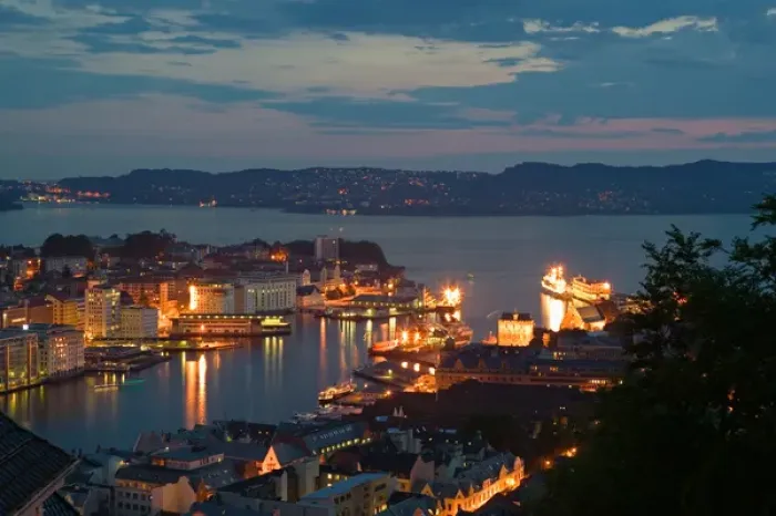 Framed Print : Overlooking Bergen and the North Sea from Mount Floyen