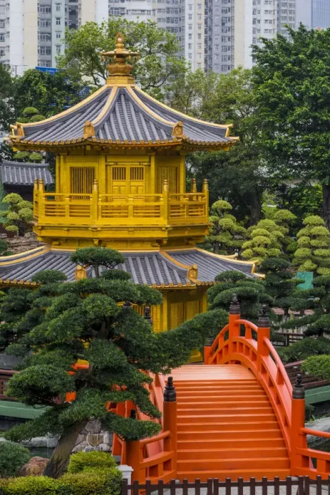 Framed Print : The pagoda at the Chi Lin Nunnery and Nan Lian Garden, Kowloon, Hong Kong, China Framed Print : The pagoda at the Chi Lin Nunnery and Nan Lian Garden, Kowloon, Hong Kong, China