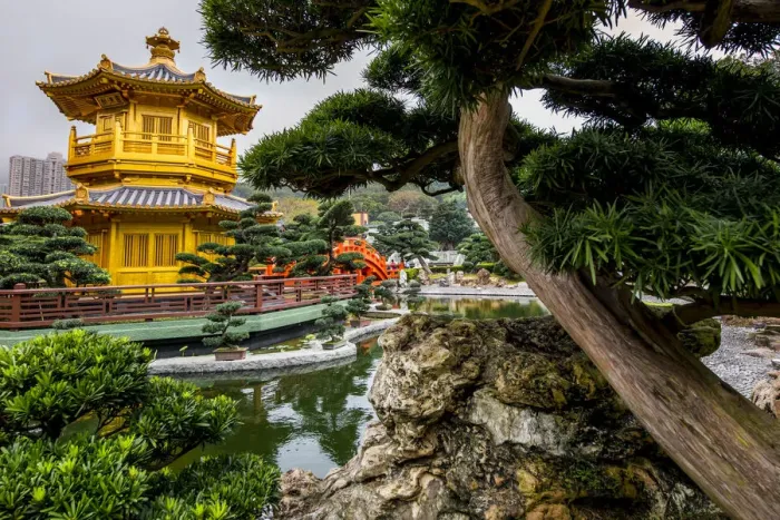 Framed Print : The pagoda at the Chi Lin Nunnery and Nan Lian Garden, Kowloon, Hong Kong, China