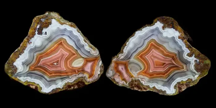 Framed Print : Pair of Mexican Laguna Banded Agate, Quartzsite, AZ Framed Print : Pair of Mexican Laguna Banded Agate, Quartzsite, AZ