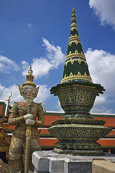 One of six pairs of guardian demon flanking entrance to the Gallery or Phra Rabiang