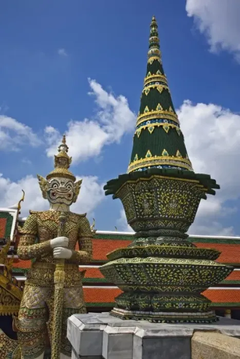 Framed Print : One of six pairs of guardian demon flanking entrance to the Gallery or Phra Rabiang