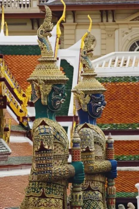 Framed Print : One of six pairs of guardian demons flanking entrance to the Gallery or Phra Rabiang