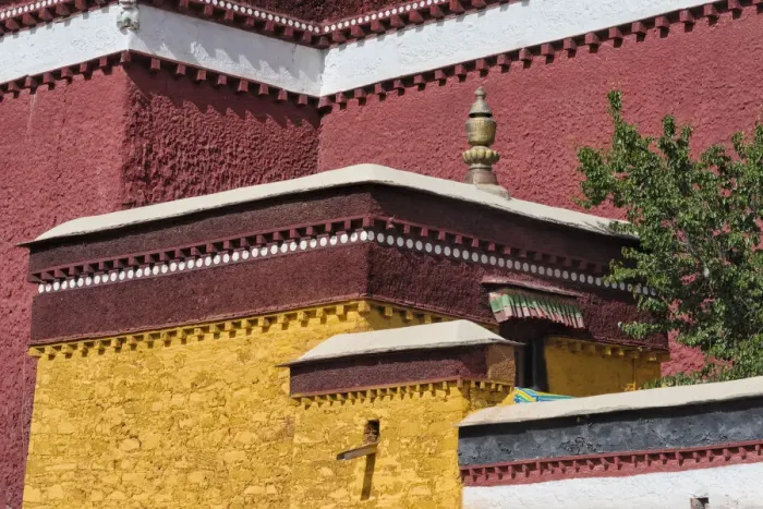 Framed Print : Palcho Monastery, Gyantse, Gyantse County, Tibet, China Framed Print : Palcho Monastery, Gyantse, Gyantse County, Tibet, China