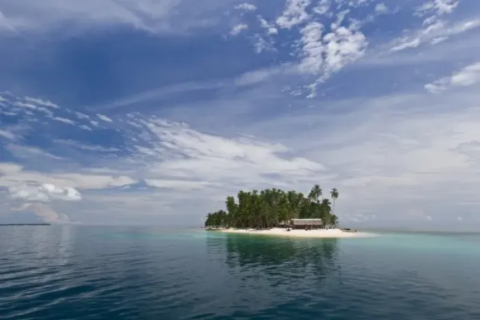 Framed Print : Panama. San Blas Islands off the northern coast of Panama