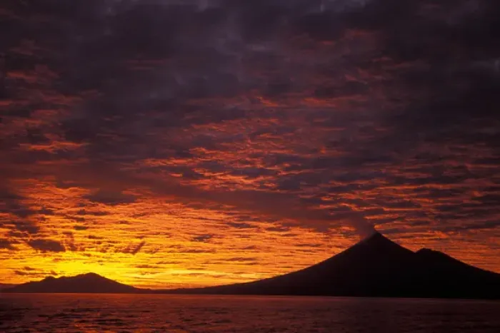 Framed Print : Papua New Guinea, West New Britain, Ulauan (Father s) Volcano at sunrise Framed Print : Papua New Guinea, West New Britain, Ulauan (Father s) Volcano at sunrise