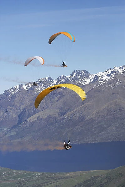 Paragliders over Lake Wakatipu, Queenstown, South Island, New Zealand