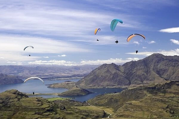 Paragliders above Lake Wanaka, South Island, New Zealand