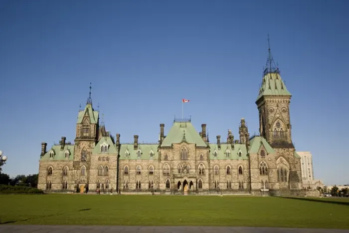 Framed Print : Parliment Building in Ottawa, Ontario, Canada Framed Print : Parliment Building in Ottawa, Ontario, Canada