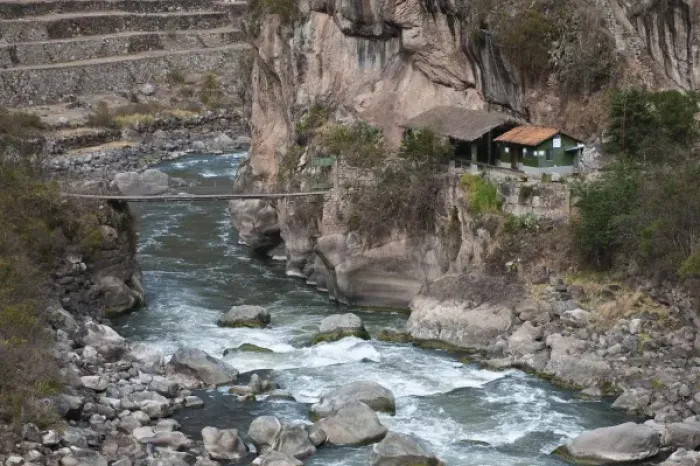 Framed Print : Peru. Patakancha River, from train to Machu Picchu Framed Print : Peru. Patakancha River, from train to Machu Picchu