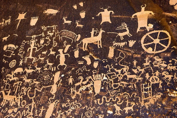 Petroglyphs at Newspaper Rock State Park, Utah