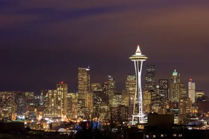 Framed Print : A photo of the Seattle Skyline at dusk