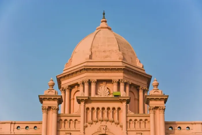 Framed Print : The pink coloured Ahsan Manzil palace in Dhaka, Bangladesh, Asia Framed Print : The pink coloured Ahsan Manzil palace in Dhaka, Bangladesh, Asia