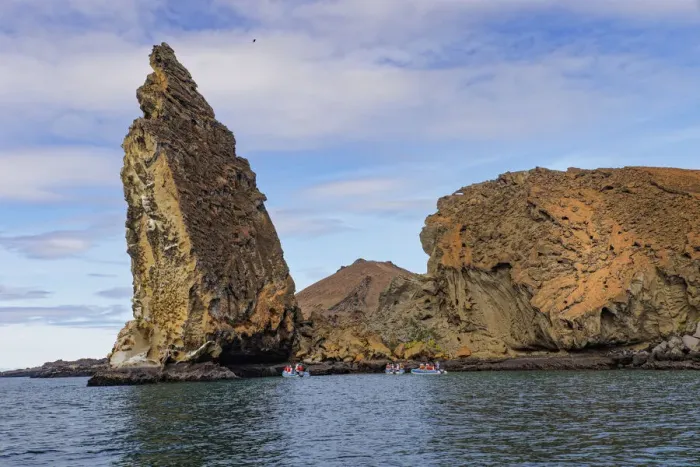 Framed Print : Pinnacle Rock, Bartholomew Island, Galapagos Islands, Ecuador Framed Print : Pinnacle Rock, Bartholomew Island, Galapagos Islands, Ecuador