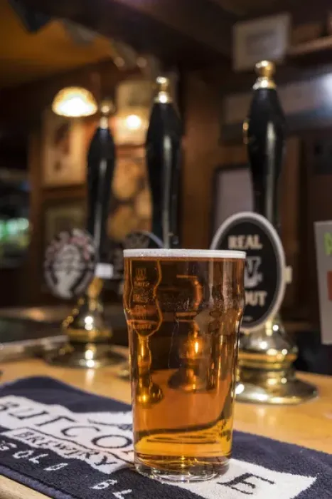 Framed Print : Pint of beer, traditional pub, UK Framed Print : Pint of beer, traditional pub, UK