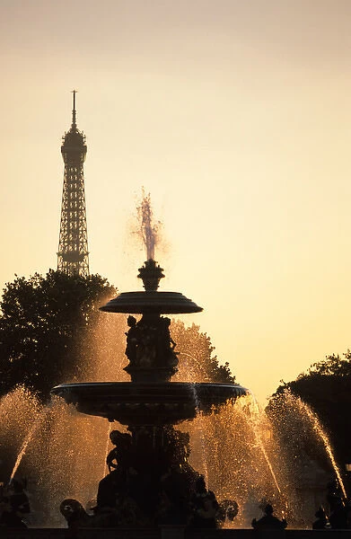 Place de la Concorde; fountain; Eiffel Tower; Paris; France