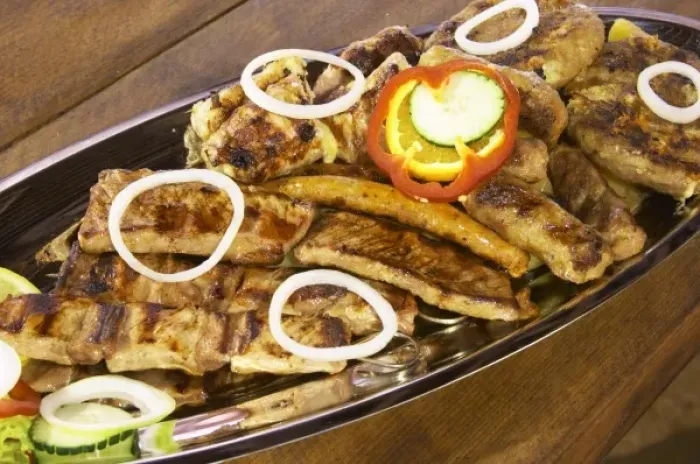 Framed Print : Plate with many types of different grilled meat, pork chops, spare ribs, sausages Framed Print : Plate with many types of different grilled meat, pork chops, spare ribs, sausages