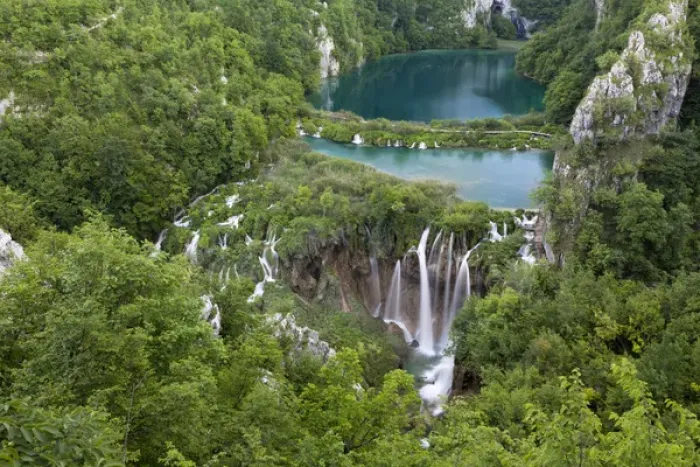 Framed Print : The Plitvice Lakes in the National Park Plitvicka Jezera in Croatia. The lower lakes Framed Print : The Plitvice Lakes in the National Park Plitvicka Jezera in Croatia. The lower lakes