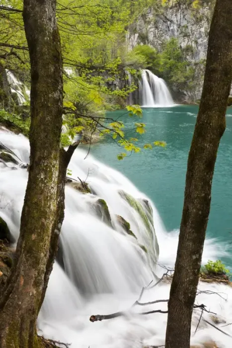 Framed Print : The Plitvice Lakes in the National Park Plitvicka Jezera in Croatia. The lower lakes Framed Print : The Plitvice Lakes in the National Park Plitvicka Jezera in Croatia. The lower lakes