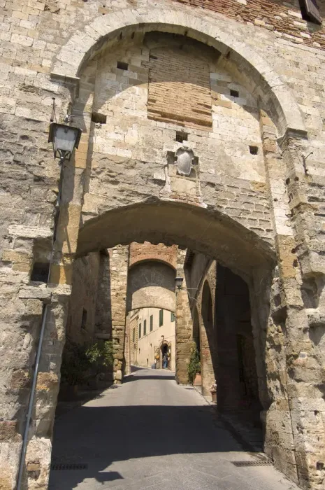 Framed Print : Porta delle Farine, Montepulciano, Val d Orcia, Siena province, Tuscany, Italy Framed Print : Porta delle Farine, Montepulciano, Val d Orcia, Siena province, Tuscany, Italy