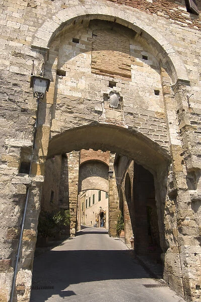 Porta delle Farine, Montepulciano, Val d Orcia, Siena province, Tuscany, Italy