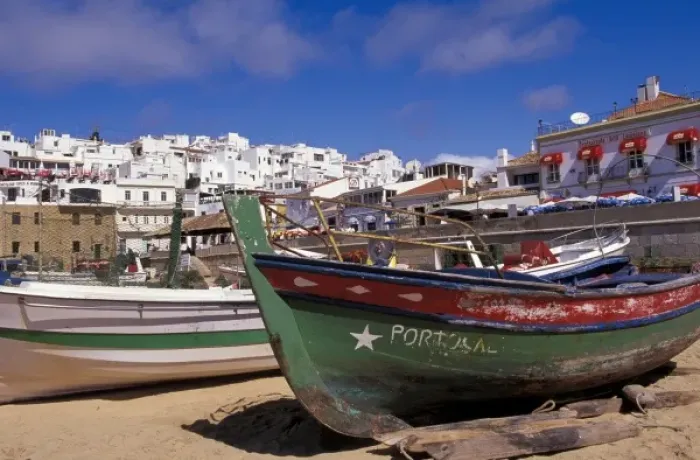Framed Print : Portugal, Algarve, Albufeira. Fishing boats, praia dos pescadores Framed Print : Portugal, Algarve, Albufeira. Fishing boats, praia dos pescadores