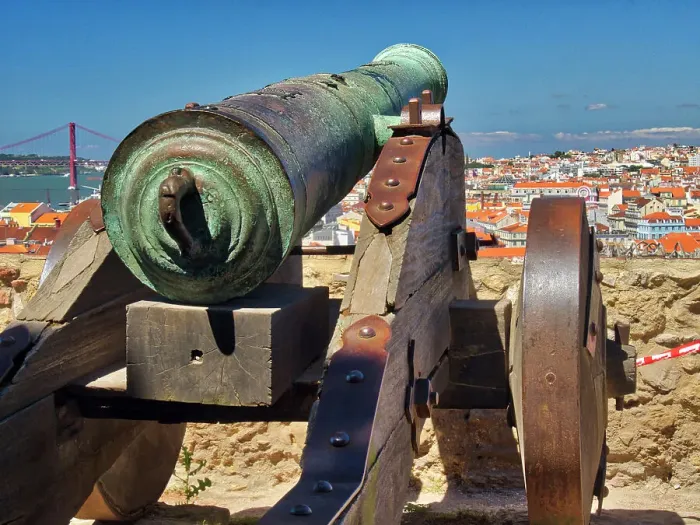 Framed Print : Portugal, Lisbon. Canon on top of Castle of Saint George and city view
