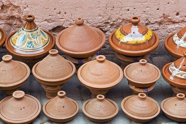 Pottery Pans (tajiniere) for sale, Souk in the Medina, Marrakech (Marrakesh), Morocco