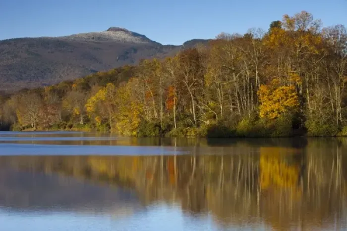 Framed Print : Price Lake with Grandfather Mtn along the Blue Ridge Parkway in North Carolina Framed Print : Price Lake with Grandfather Mtn along the Blue Ridge Parkway in North Carolina