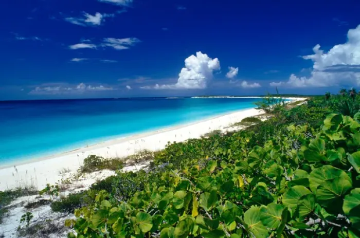 Framed Print : Pristine beach on Conception Island, Long Island, Bahamas