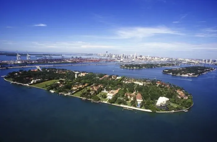 Framed Print : Private Islands of Biscayne Bay, Star Island, Florida, USA
