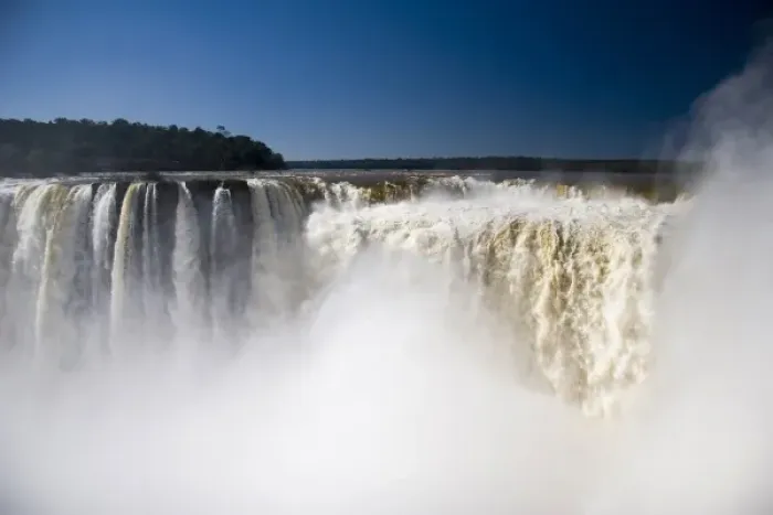 Framed Print : Puerto Iguazu, Argentina. The breathtaking waterfalls of Puerto Iguazu and Foz de Iguazu (Brazil) Framed Print : Puerto Iguazu, Argentina. The breathtaking waterfalls of Puerto Iguazu and Foz de Iguazu (Brazil)