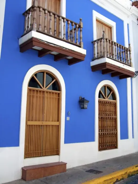 Framed Print : Puerto Rico, Old San Juan, Street with typical Colonial architecture Framed Print : Puerto Rico, Old San Juan, Street with typical Colonial architecture