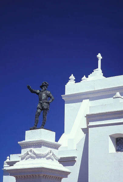 Puerto Rico, San Juan. Old San Juan. San Jose Church and Ponce de Leon statue