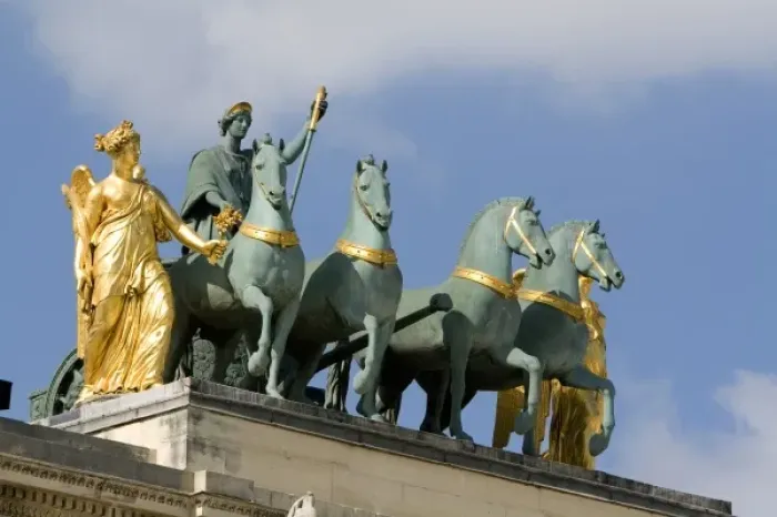 Framed Print : Quadriga atop the Arc de Triomphe du Carrousel in Paris, France Framed Print : Quadriga atop the Arc de Triomphe du Carrousel in Paris, France