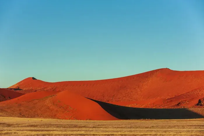 Framed Print : Red Sand dunes against a bright blue sky in the Sossusvlei. Namib Naukluft Park, Namib Desert, Namibia Framed Print : Red Sand dunes against a bright blue sky in the Sossusvlei. Namib Naukluft Park, Namib Desert, Namibia