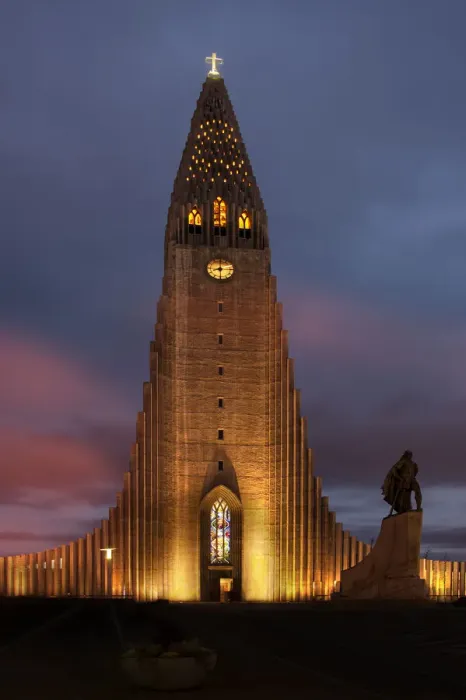 Framed Print : Reykjavik, Iceland Hallgrimskirkja church with statue of Leif Erikson Framed Print : Reykjavik, Iceland Hallgrimskirkja church with statue of Leif Erikson