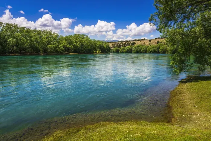 Framed Print : River view from the Upper Clutha River Track, Central Otago, South Island, New Zealand Framed Print : River view from the Upper Clutha River Track, Central Otago, South Island, New Zealand