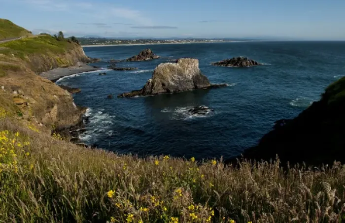 Framed Print : Rocks and ocean in Newport Oregon on Oregon taken fron Yaquina Head Lighthouse Framed Print : Rocks and ocean in Newport Oregon on Oregon taken fron Yaquina Head Lighthouse