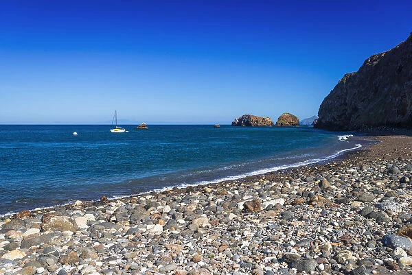 Rocky beach at Scorpion Cove, Santa Cruz Island, Channel Islands National Park, California