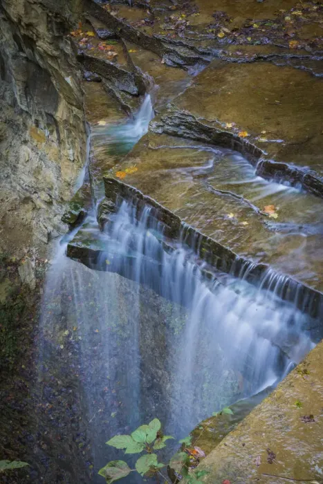 Framed Print : Rocky Ledges with Waterfall in Clifty Creek Park, Indiana