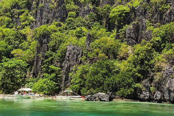 Rocky outcrops in the Bacuit archipelago, Palawan, Philippines