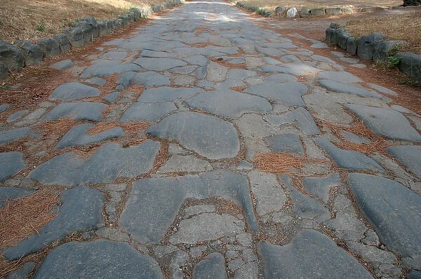 Roman Art. The Appian Way, connecting Rome to Brindisi and Apulia. Republic era. 312 B