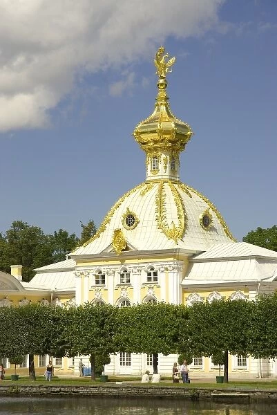 Russia. Petrodvorets. Peterhof Palace. Peter the Greats summer palace. Grand Palace