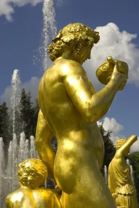 Framed Print : Russia. Petrodvorets. Peterhof Palace. Peter the Greats Summer Palace. Golden