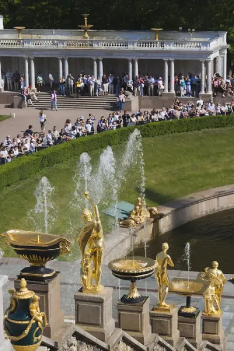 Framed Print : Russia, Saint Petersburg, Peterhof, Grand Cascade fountains